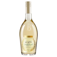 Bostavan Muscat biele polosladké víno 750 ml