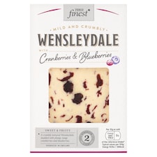 Tesco Finest Wensleydale syr so sladenými sušenými brusnicami a čučoriedkami 200 g