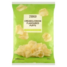Tesco Zemiakový snack fritovaný s príchuťou cibule a smotany 125 g