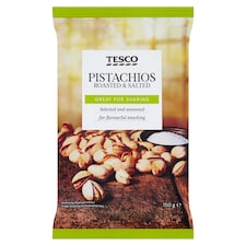 Tesco Pražené nelúpané solené pistáciové oriešky 150 g