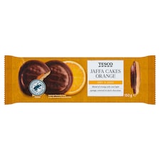 Tesco Piškóty s pomarančovým želé polomáčané v horkej čokoláde 150 g