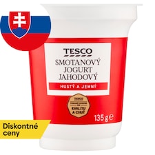 Tesco Smotanový jogurt jahodový 135 g